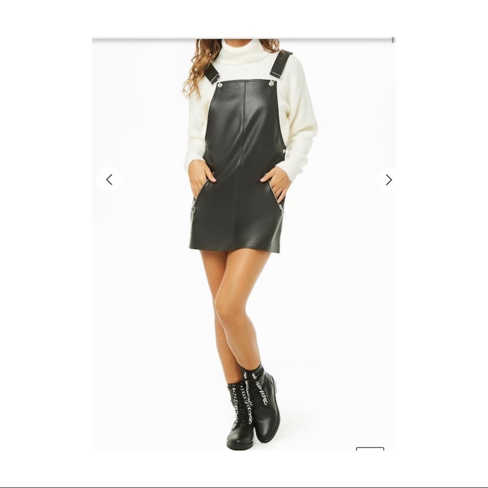 Forever 21 leather pinafore dress 🖤